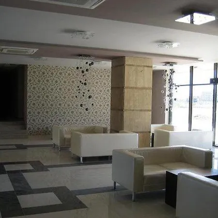 Апартаменти В Поморие Комплекс На Първа Линия Плаж Pomorie