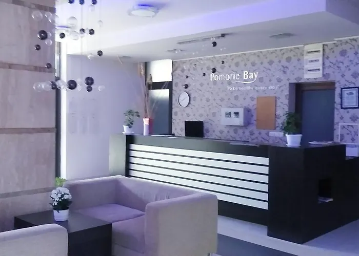 Апартаменти В Поморие Комплекс На Първа Линия Плаж Apartman Pomorie