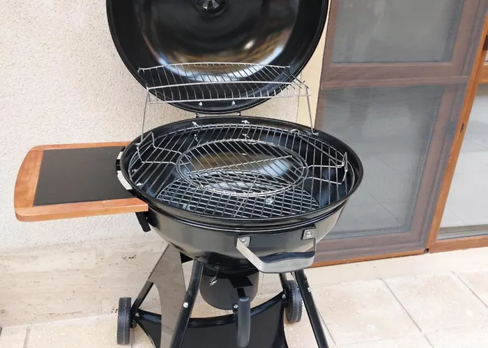 Apartman Апартаменти В Поморие Комплекс На Първа Линия Плаж Pomorie