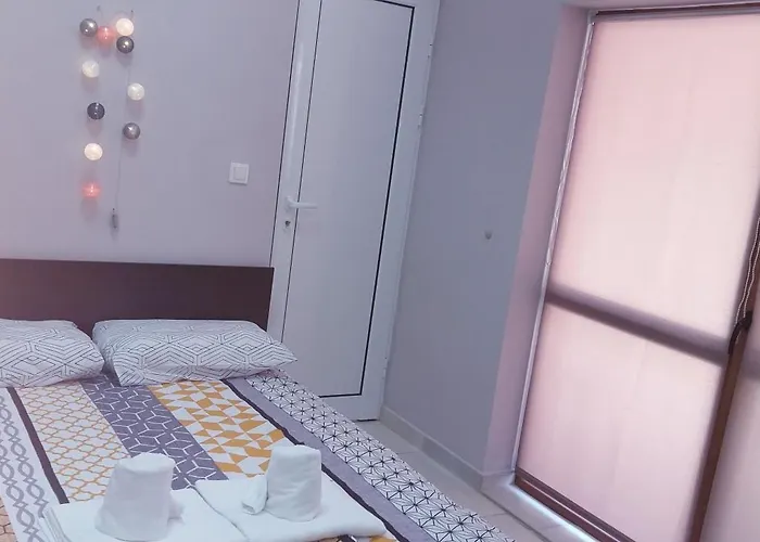 Apartman Апартаменти В Поморие Комплекс На Първа Линия Плаж *